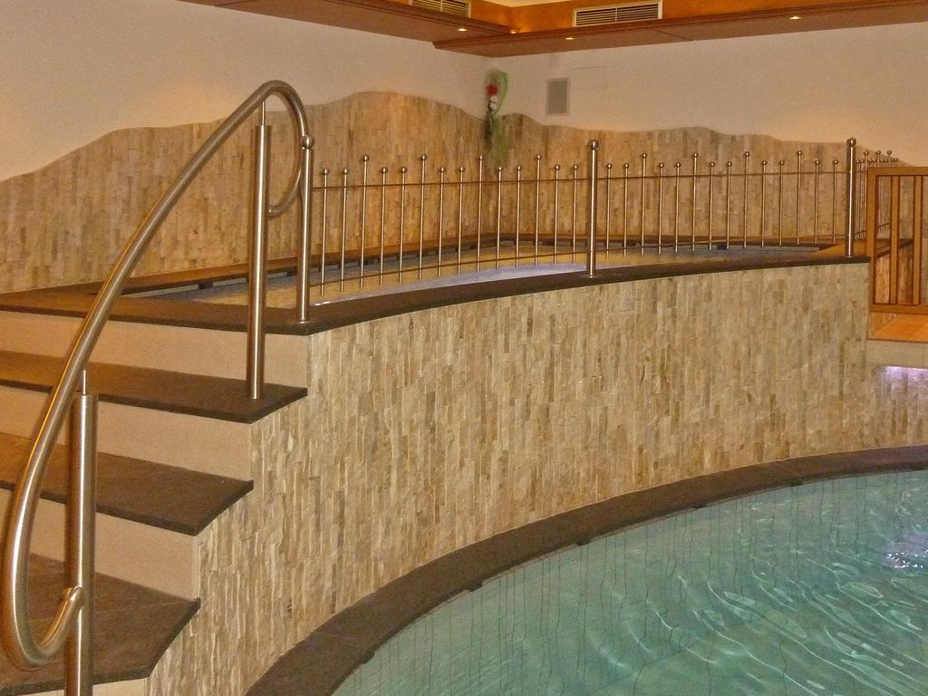 Hotel Gisserhof Ahrntal Екстериор снимка