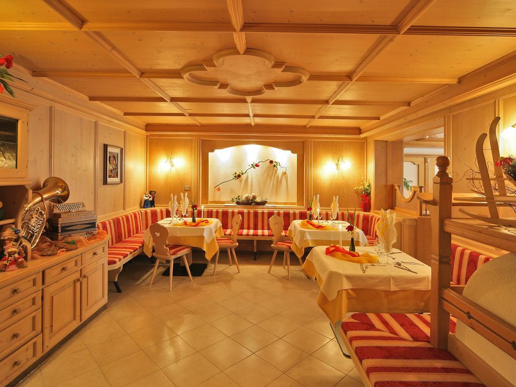 Hotel Gisserhof Ahrntal Екстериор снимка