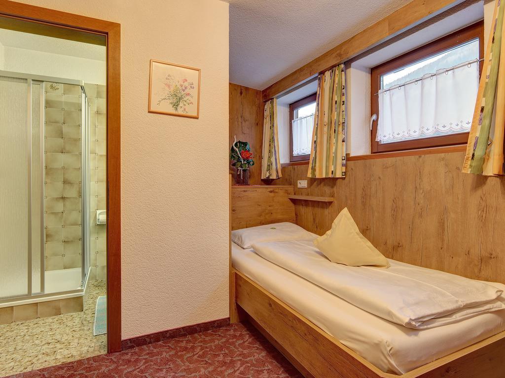 Hotel Gisserhof Ahrntal Екстериор снимка
