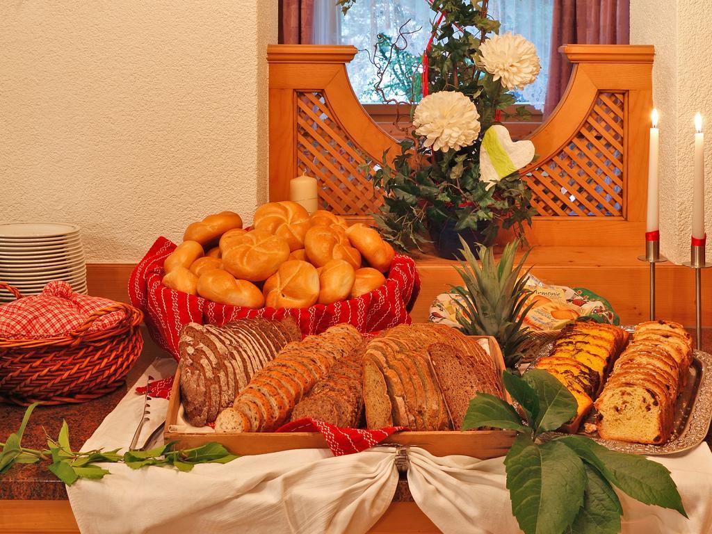 Hotel Gisserhof Ahrntal Екстериор снимка